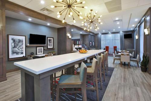 Hampton Inn by Hilton Detroit Dearborn, MI in Dearborn, USA