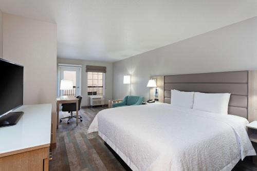 Hampton Inn & Suites Hermosa Beach - image 9
