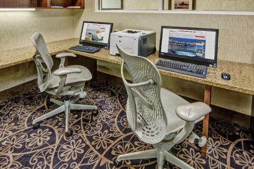 Hilton Garden Inn Midtown Tulsa Hilton Garden Inn Midtown Tulsa