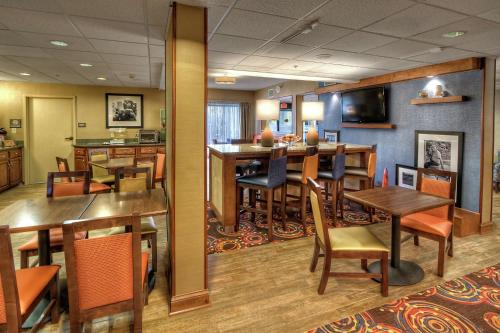 Hampton Inn Jonesville/Elkin in Arlington, USA
