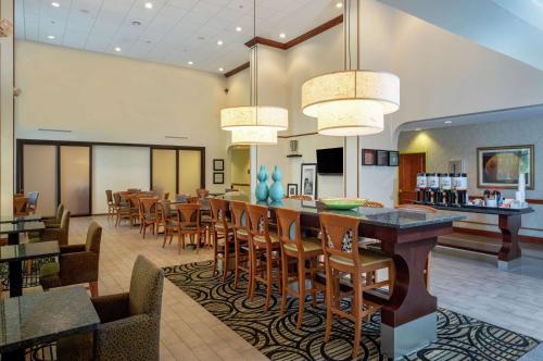 Hampton Inn By Hilton And Suites Fort Pierce