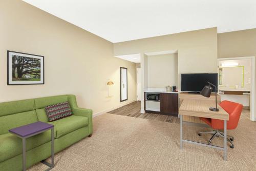 Hampton Inn Thomasville - image 10