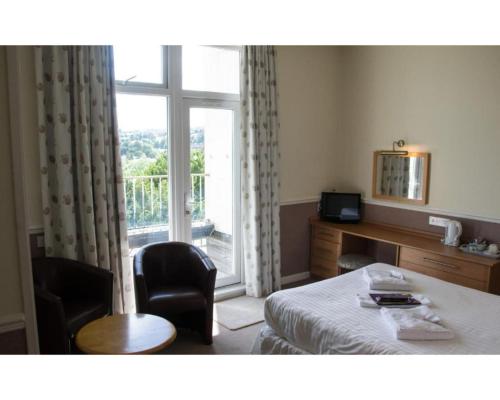Richmond Hotel - image 11