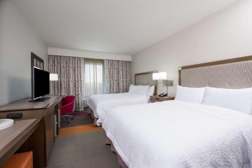 Hampton Inn & Suites Phoenix - Gilbert - image 14