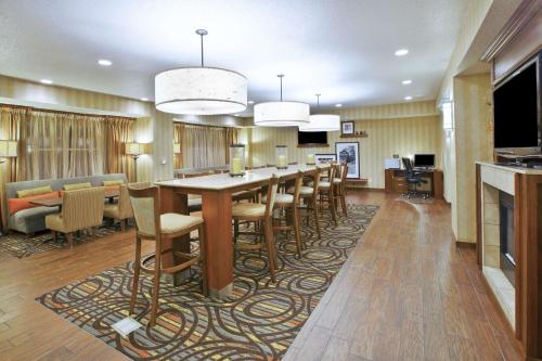 Hampton Inn By Hilton Pittsburgh Area-Beaver Valley-Ctr Township