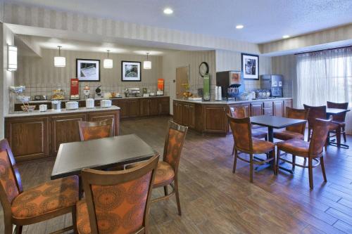 Hampton Inn By Hilton Pittsburgh Area-Beaver Valley-Ctr Township