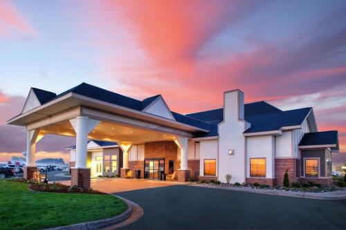 Зовнішній вигляд готелю, Hampton Inn Gaylord in Гейлорд (Мічіган)
