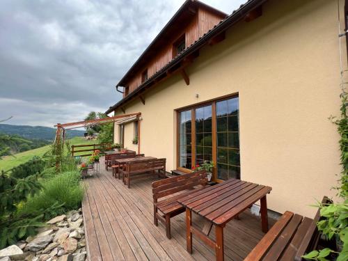 ระเบียง/ชานเรือน, Apartment Brusinka in คาสเปอร์สเกโฮรี