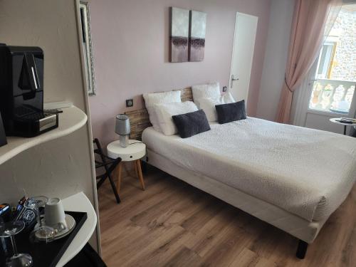 1 queen bed