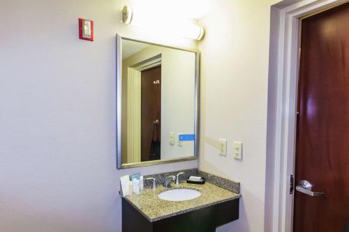 Hampton Inn By Hilton Sturbridge