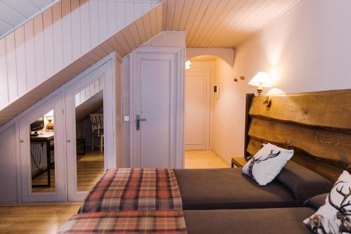 Small double room with sloping ceilings