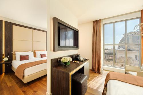 room detail thumbnail 0