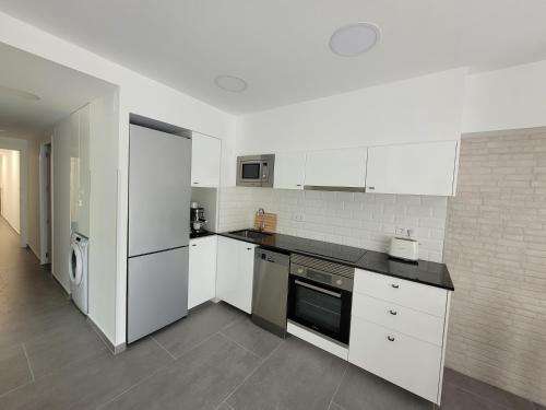 New and Bright 2-bedroom apartment in Cañamelar, Валенсия (фото 5)