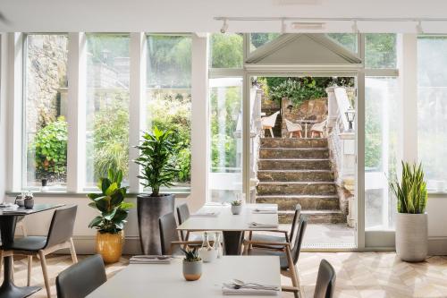 Crowne Plaza Edinburgh - Royal Terrace an IHG Hotel - image 10