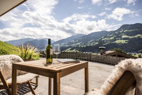  VIEW4TWO / Chalet-Apartment Zillertal, Pension in Hart im Zillertal