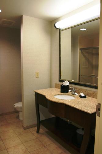 Hampton Inn By Hilton & Suites West Point