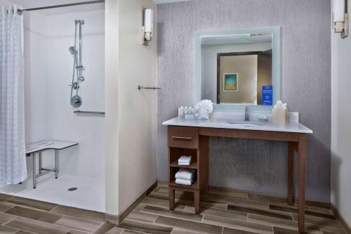 Homewood Suites By Hilton Greensboro Wendover Nc - image 8