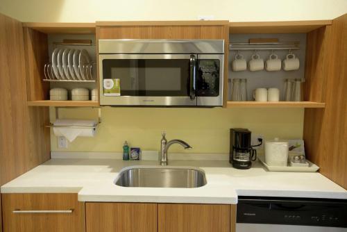 Home2 Suites by Hilton Edmond in Edmond, USA