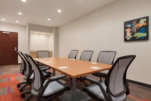 Home2 Suites By Hilton Oklahoma City Quail Springs - image 7