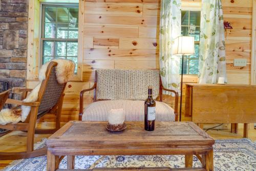 Marlinton Cabin Rental w/ Greenbrier River Access! in Marlinton