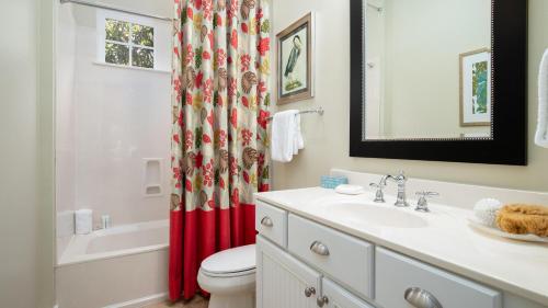 Bungalos 2481G 4BR Loft 4BA 10 - image 13