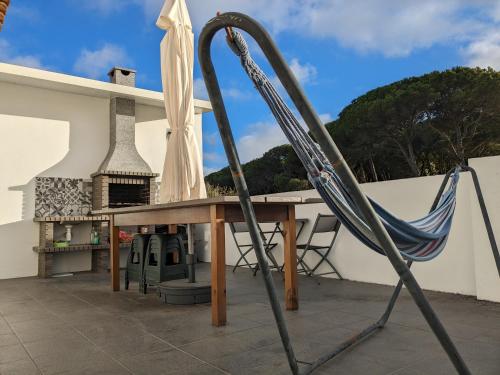 Faciliteiten, Small house with private park and yard in Cabriz