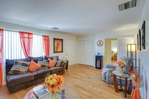 Serene Country Club Getaway on Golf Course! - image 12