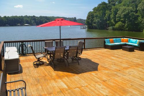 Smith Mountain Lake House with 2-Story Boat Dock!