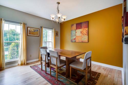Spacious Lewis Center Home with Yard and Gas Grill! in Lewis Center, USA