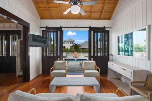 View, Mahogany Bay Resort & Beach Club, Curio Collection by Hilton in San Pedro