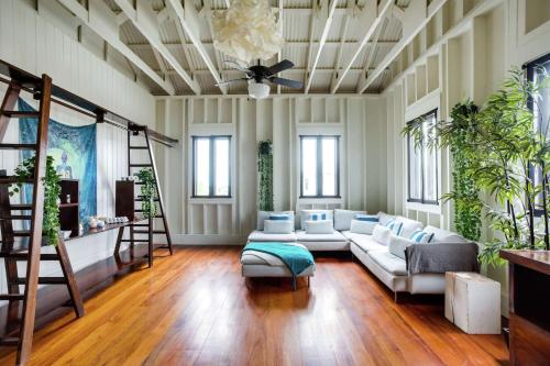 Sports and activities, Mahogany Bay Resort & Beach Club, Curio Collection by Hilton in San Pedro