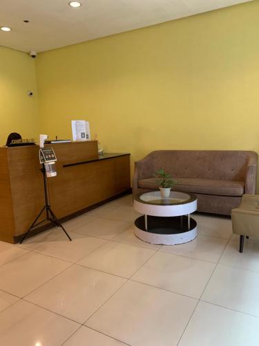 One Palm Tree Villas Condominium - Studio 5M with Balcony - Across Terminal 3 Airport One Palm Tree Villas Condominium - Studio 5M with Balcony - Across Terminal 3 Airport