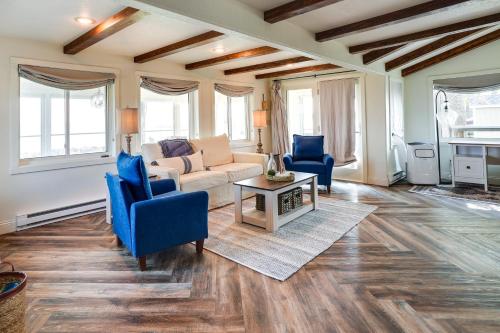 Waterfront Lake Poinsett Retreat with Fire Pit! in Arlington