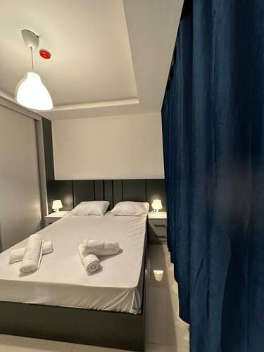 modern 2bedroom for rent abdoun2 - image 9