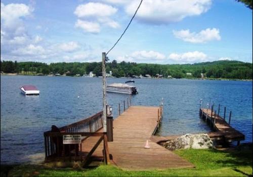 白桦山庄汽车旅馆 白桦山庄汽车旅馆