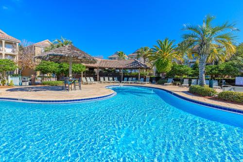 Four-Bedroom Holiday Home image 10