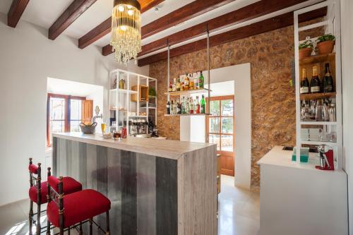 Hotel Llenaire - image 4