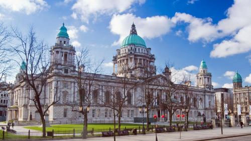 4-bedroom Victorian Home Belfast in น็อค