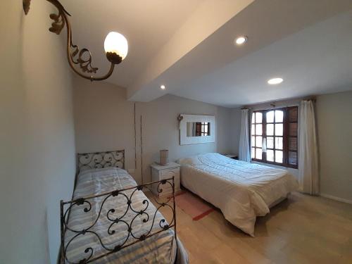 Hermosa casa frente al rio icho cruz 10 personas in Cuesta Blanca