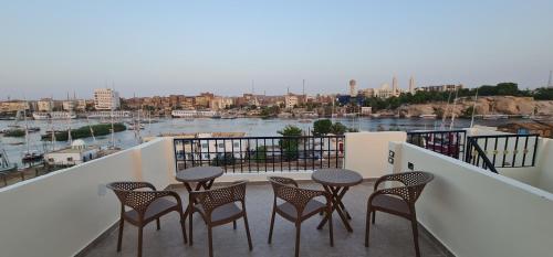 FADL Kato, Aswan