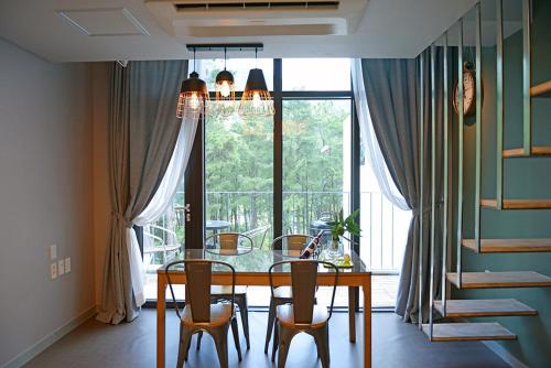 Forestel Meomul in Phường Samsan