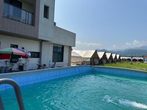 Pearl 150 Homestay - equipped with shared KTV, pool, mahjong and Switch - 수영장