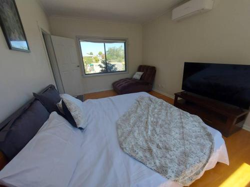 Town, Train, Pubs & River all close by, Echuca (foto 4)
