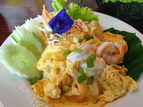 Restaurant, Thunyaporn Hostel in Trang