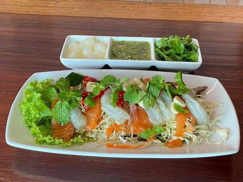 Restaurant, Thunyaporn Hostel in Trang