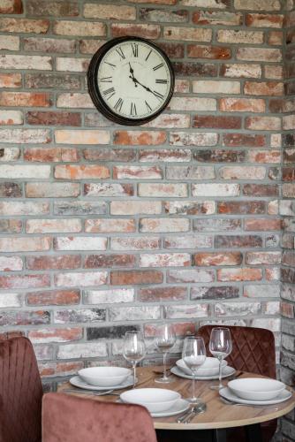 Stylish Apartment near Wroclavia for 4 Guests by Noclegi Renters, Breslau (Foto 6)