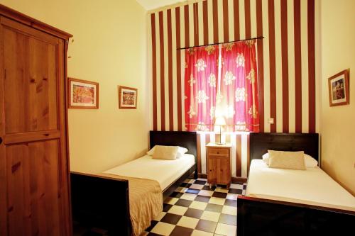 Málaga Lodge Guesthouse - image 8