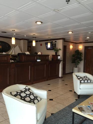 ล็อบบี้, Brighton Suites Hotel in เรโฮโบทบีช (DE)