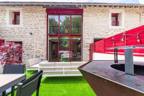 Charmante Maison Climatisée avec son Jardin à 10 minutes de DIJON