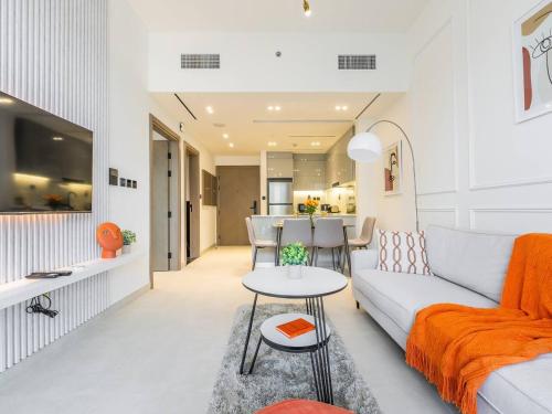 Jaw-Dropping Canal Views From This Stylish Condo, Dubái (foto 2)